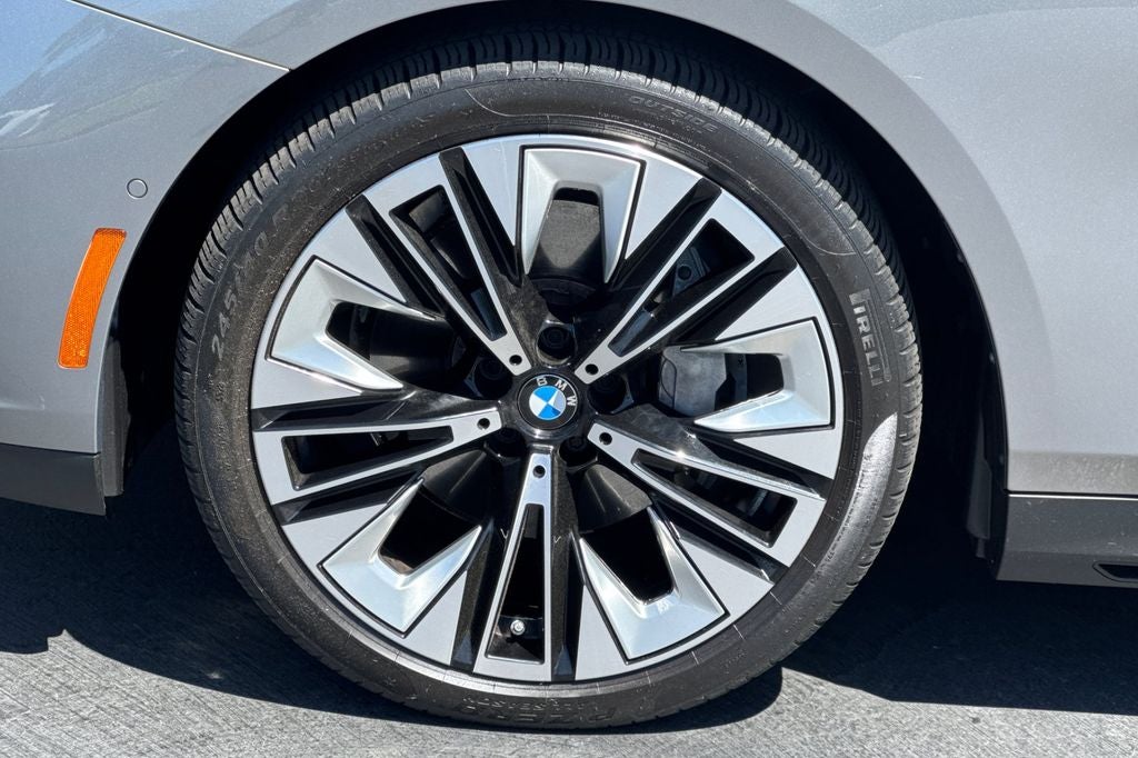 2024 BMW 5 Series 540i xDrive