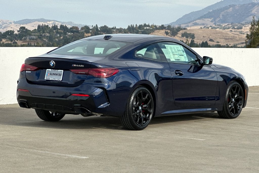 2027 BMW 4 Series M440i