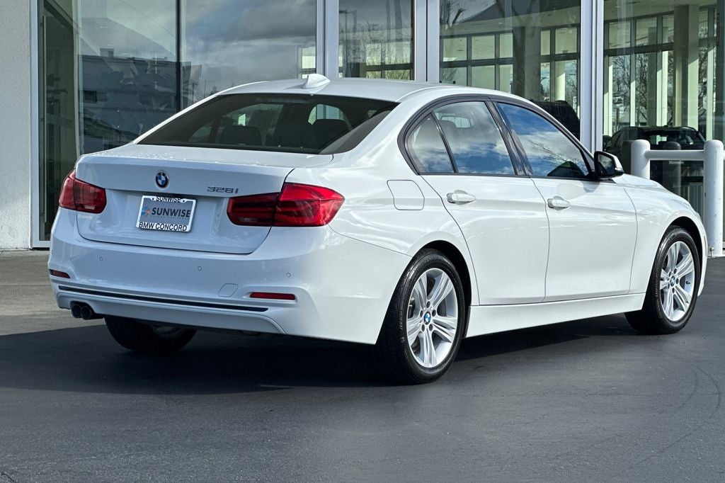 2016 BMW 3 Series 328i