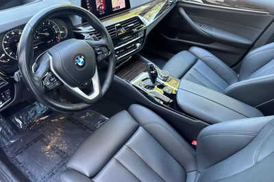 2019 BMW 5 Series 540i