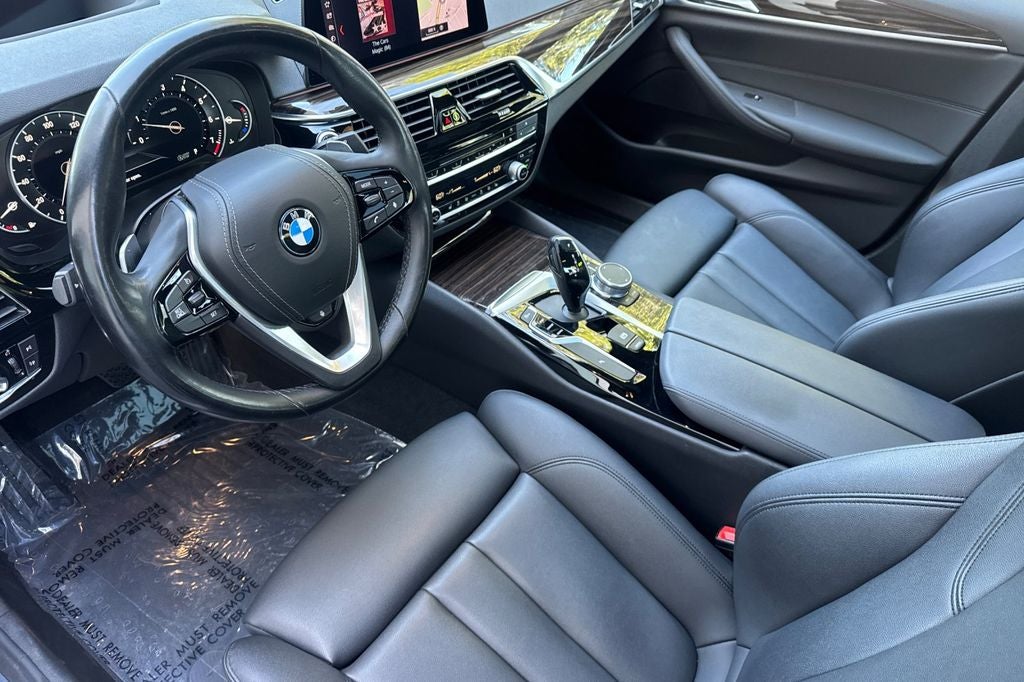 2019 BMW 5 Series 540i