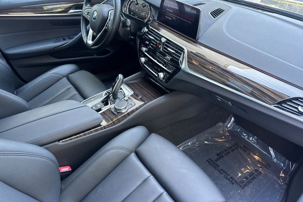 2019 BMW 5 Series 540i
