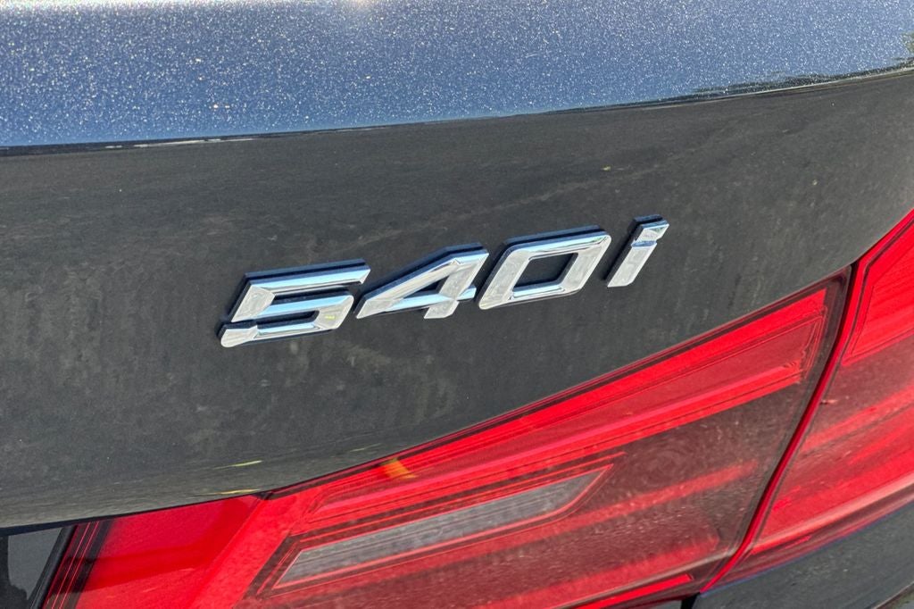 2019 BMW 5 Series 540i