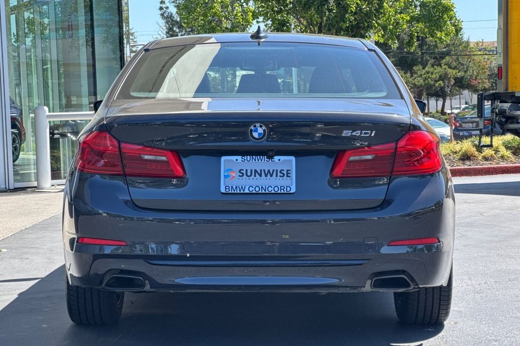 2019 BMW 5 Series 540i
