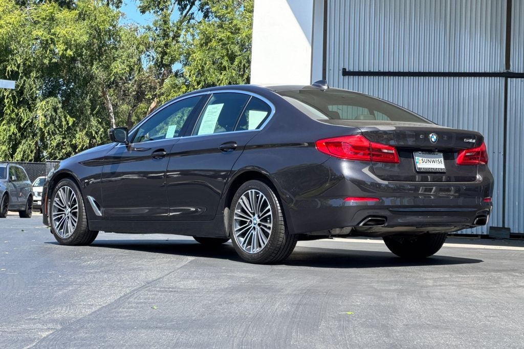 2019 BMW 5 Series 540i