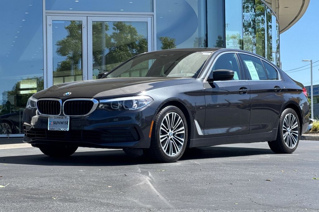 2019 BMW 5 Series 540i