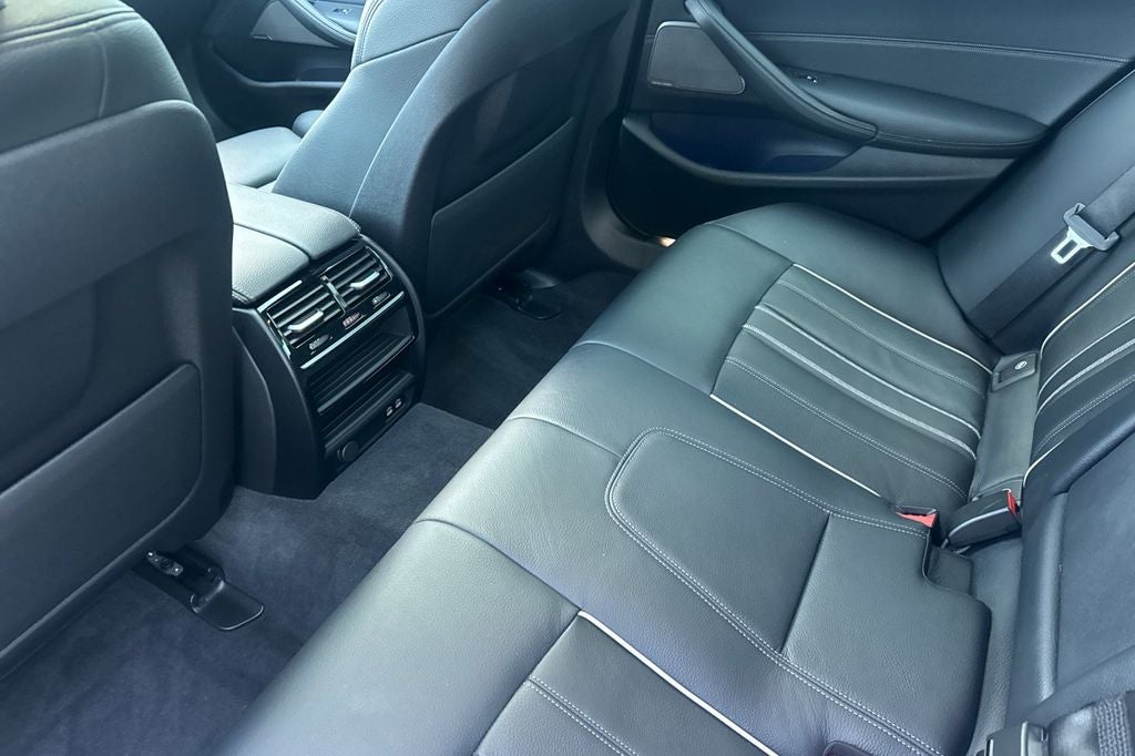2020 BMW 5 Series 540i
