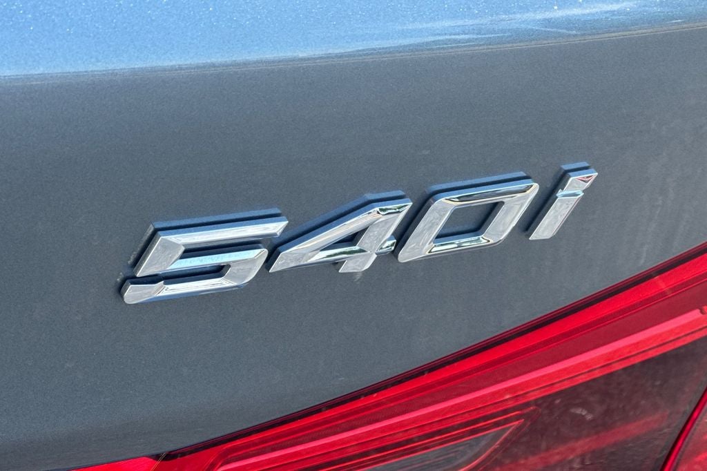 2020 BMW 5 Series 540i