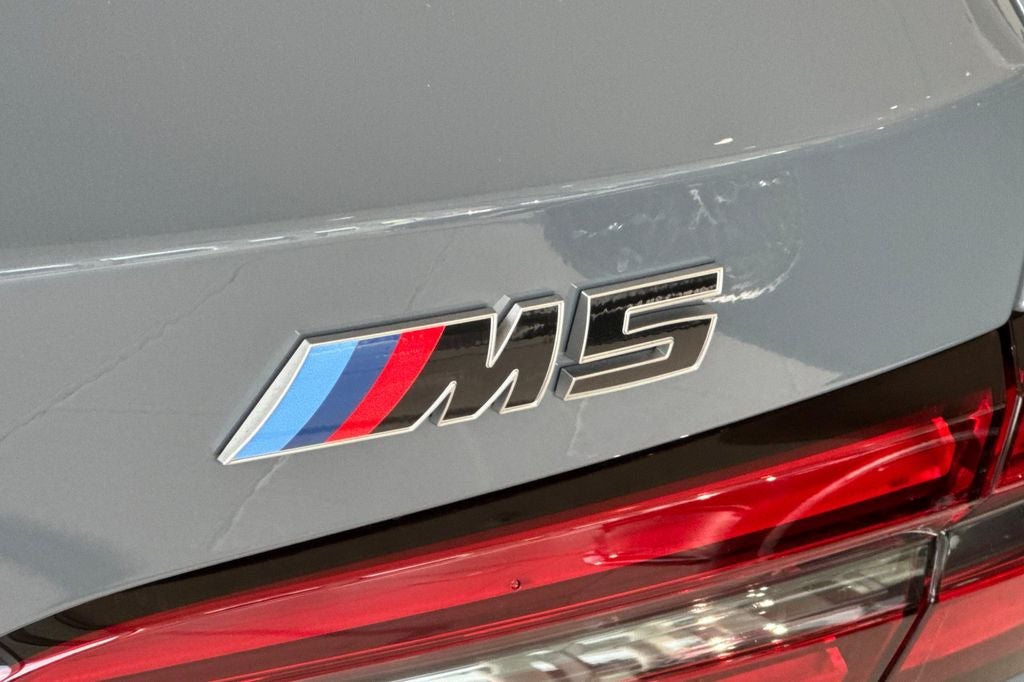 2027 BMW M5 Base