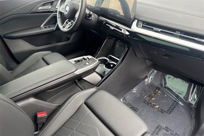 2025 BMW X2 xDrive28i