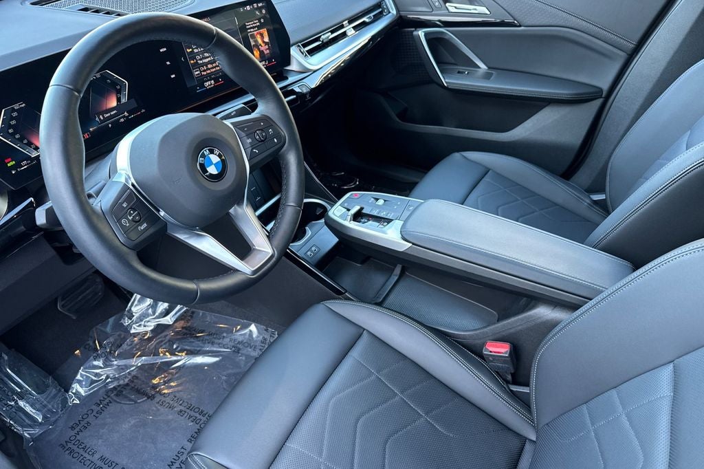 2025 BMW X2 xDrive28i