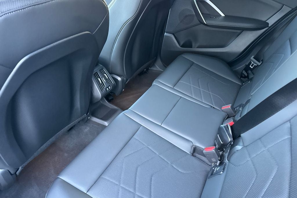 2025 BMW X2 xDrive28i