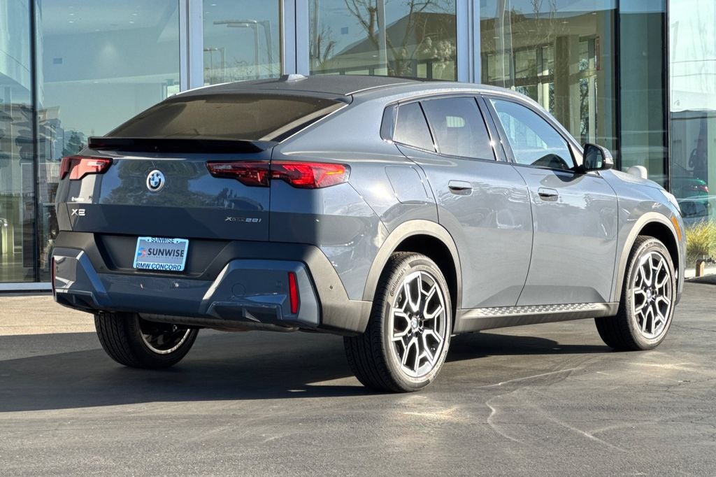 2025 BMW X2 xDrive28i