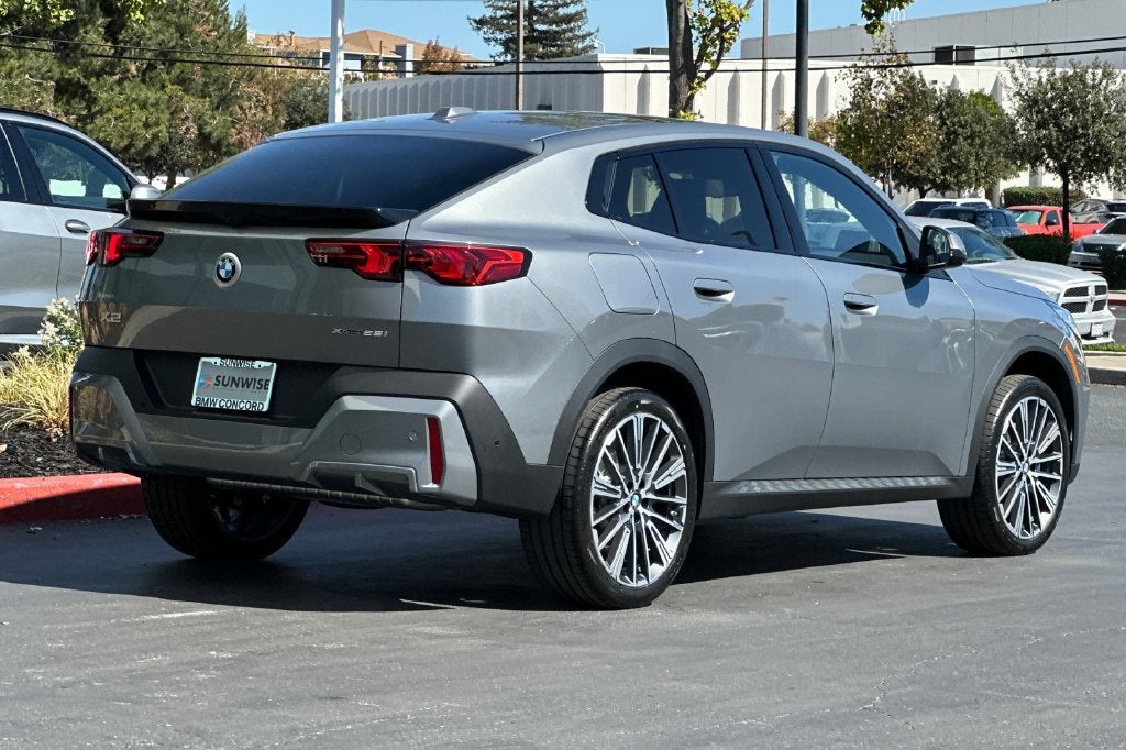 2027 BMW X2 XDRIVE 28I Base