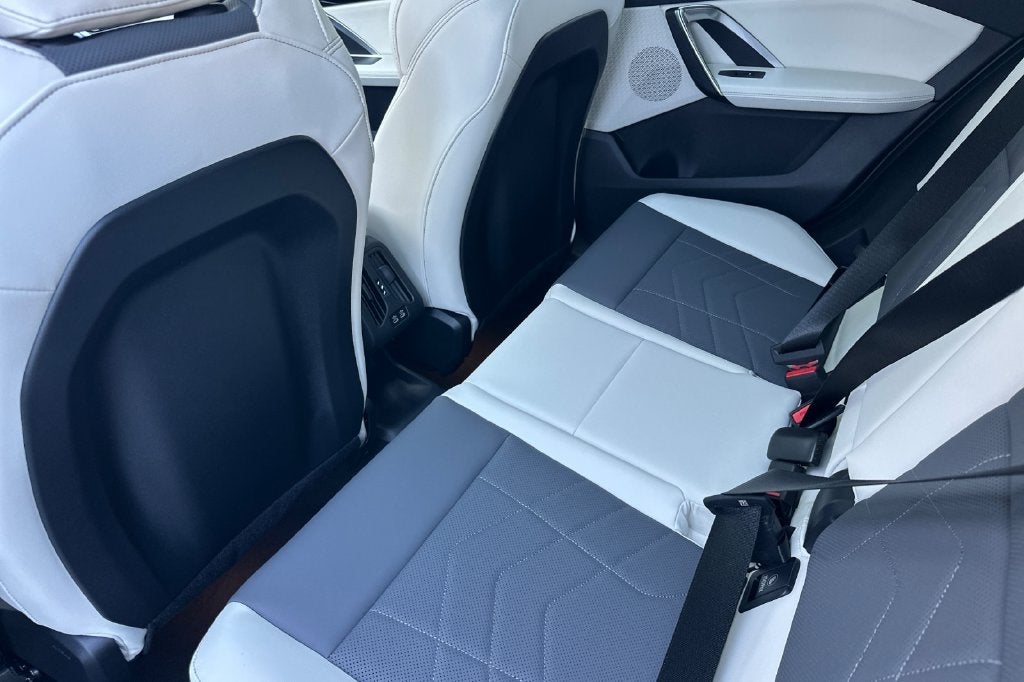2027 BMW X2 XDRIVE 28I Base