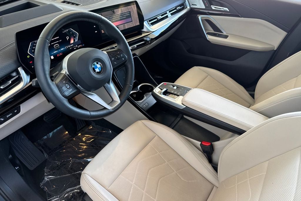 2025 BMW X2 xDrive28i