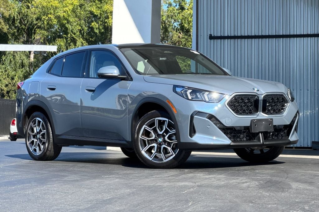 2025 BMW X2 xDrive28i