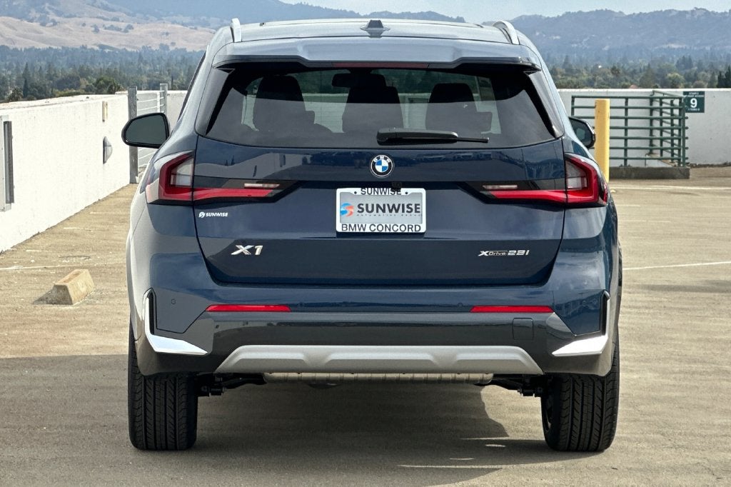 2027 BMW X1 XDRIVE 28I