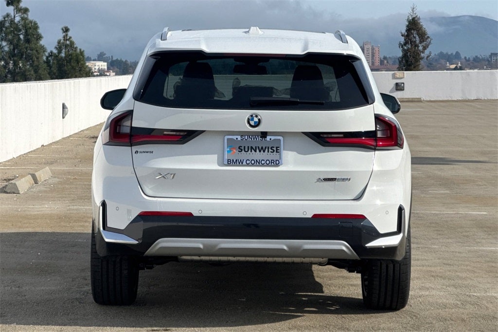 2026 BMW X1 xDrive28i