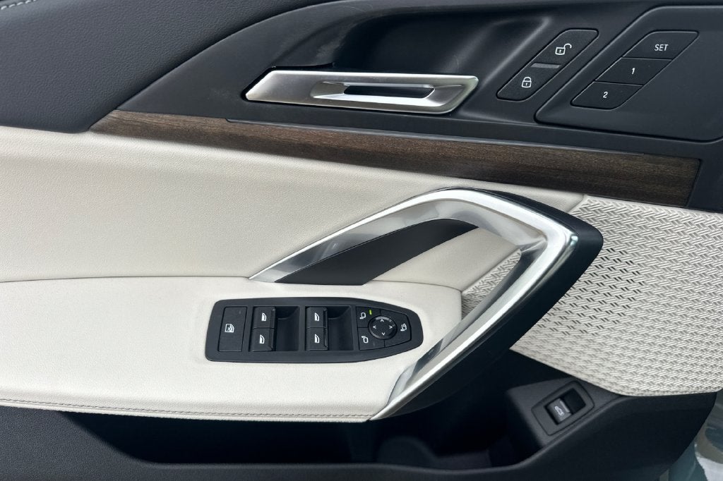 2027 BMW X1 XDRIVE 28I