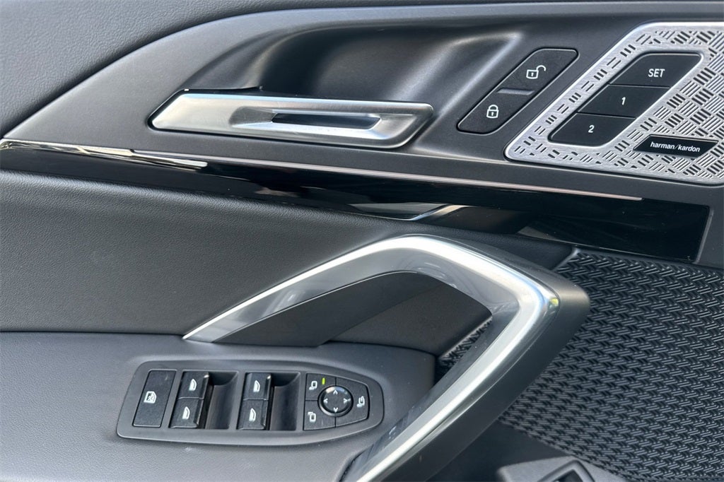 2025 BMW X1 xDrive28i