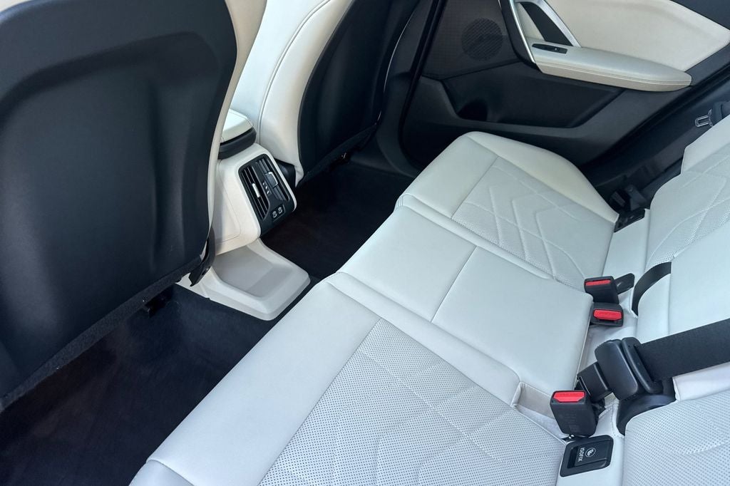 2025 BMW X1 xDrive28i
