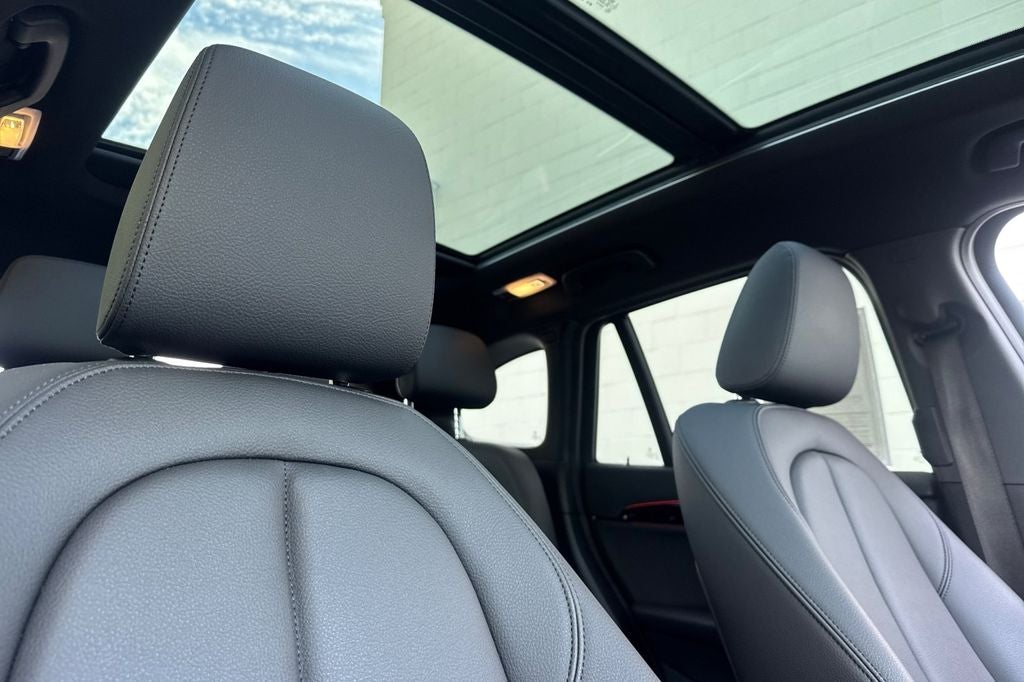 2021 BMW X1 xDrive28i