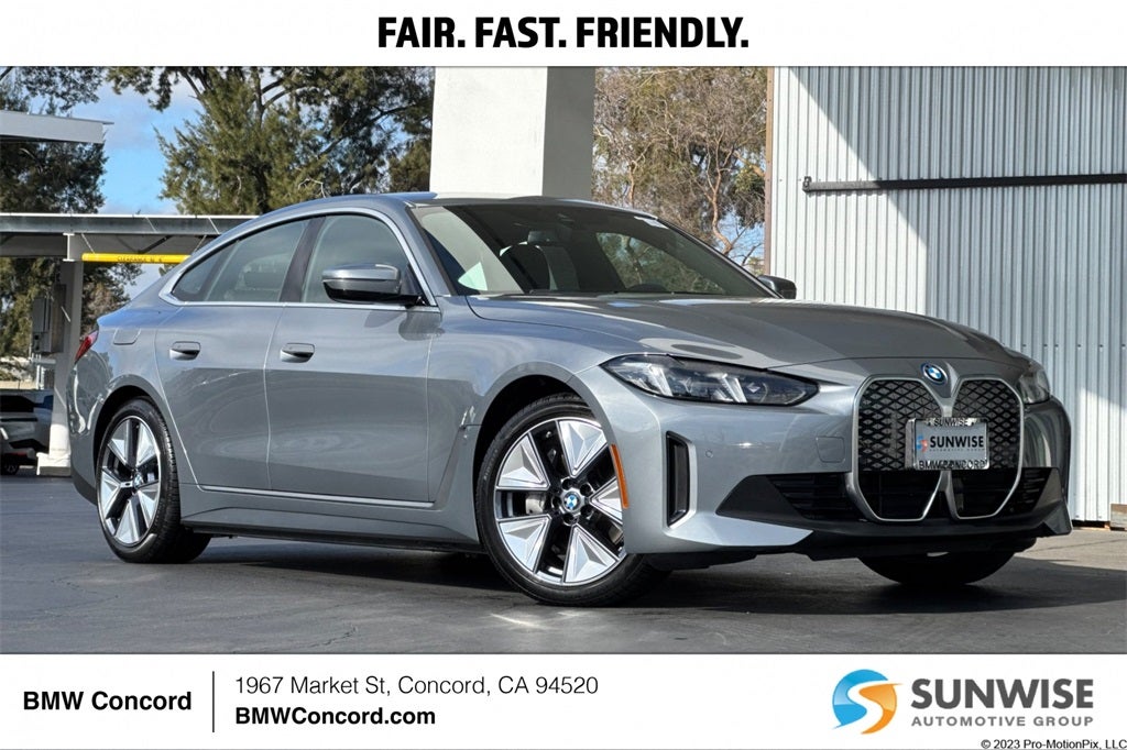 2025 BMW i4 eDrive40