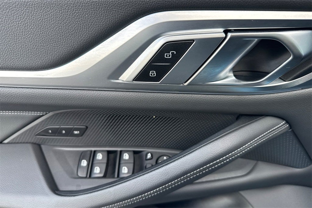 2025 BMW i4 eDrive40