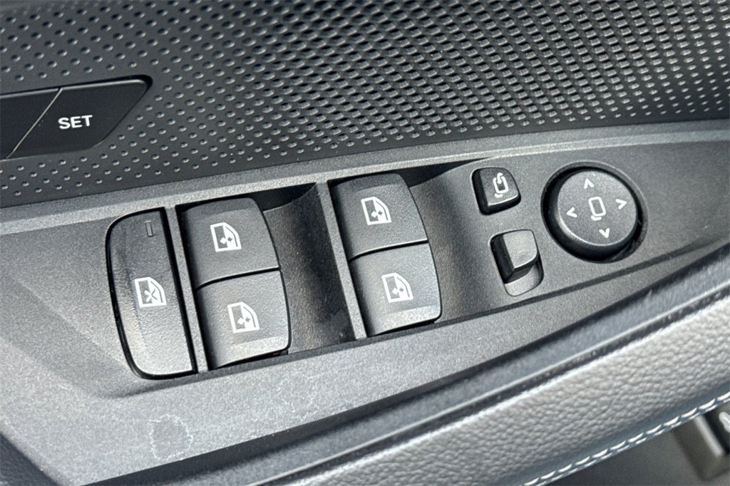 2025 BMW i4 eDrive40