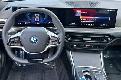 2025 BMW i4 eDrive40