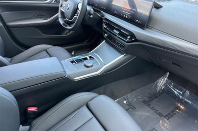 2025 BMW i4 eDrive40