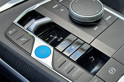 2025 BMW i4 eDrive40