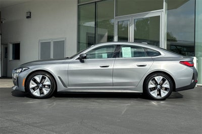 2025 BMW i4 eDrive40