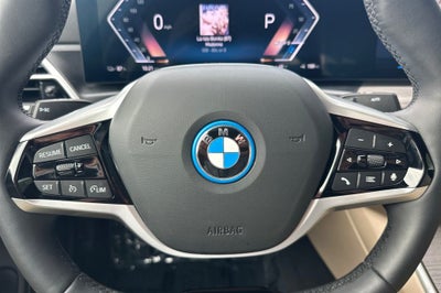 2025 BMW i4 eDrive40