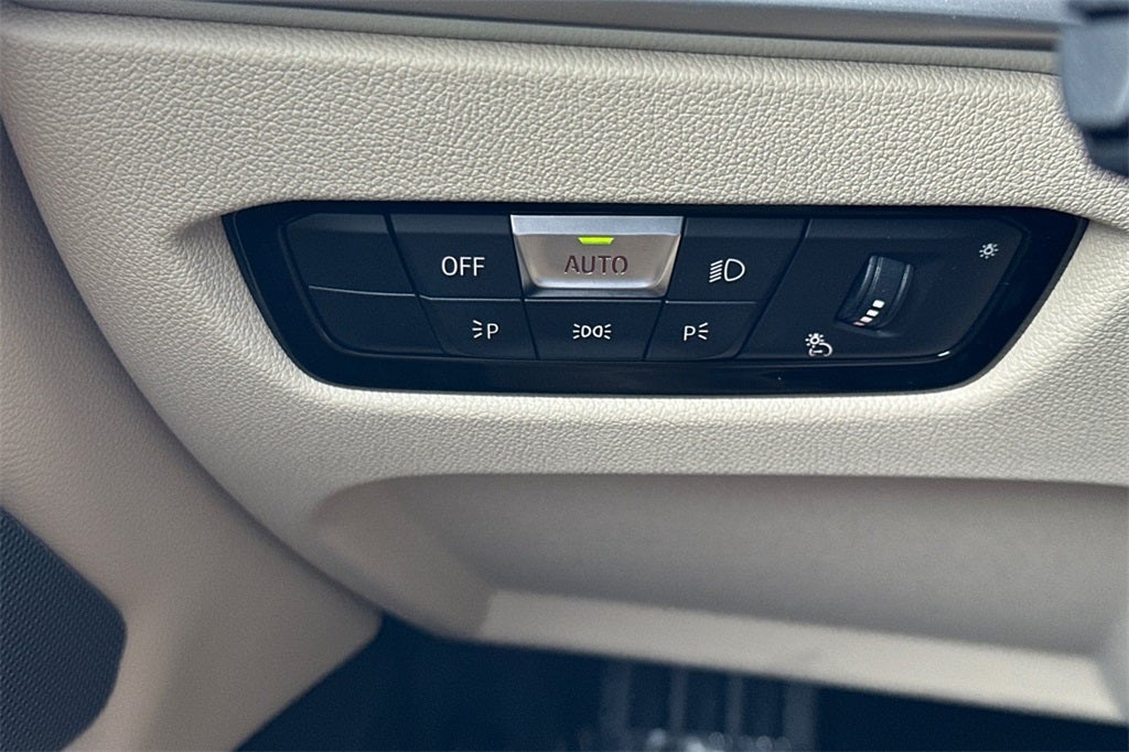 2025 BMW i4 eDrive40