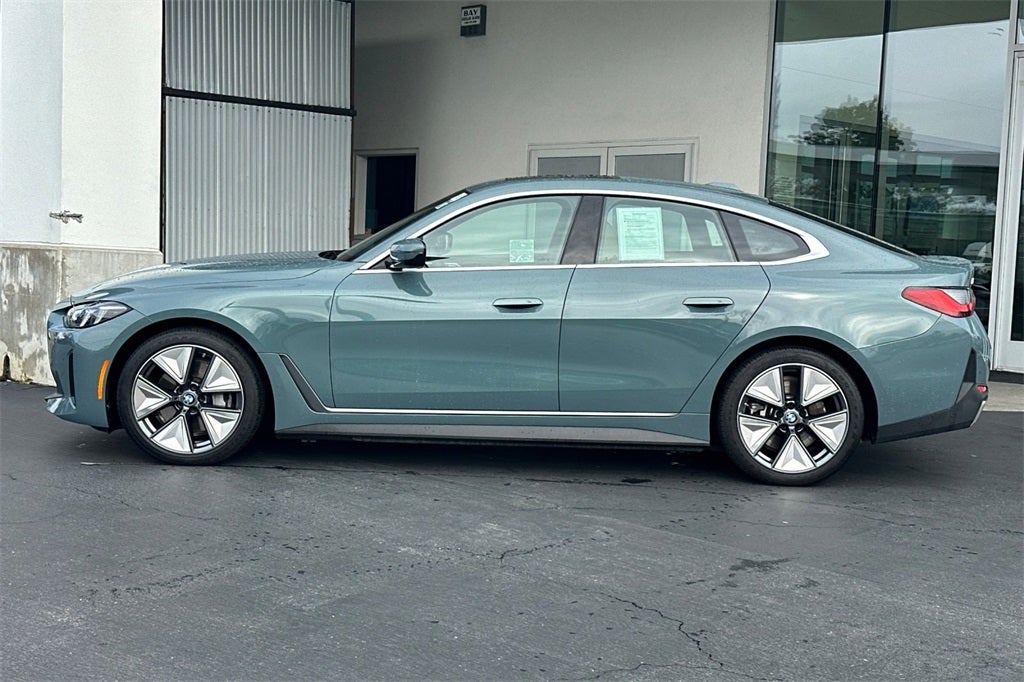 2025 BMW i4 eDrive40