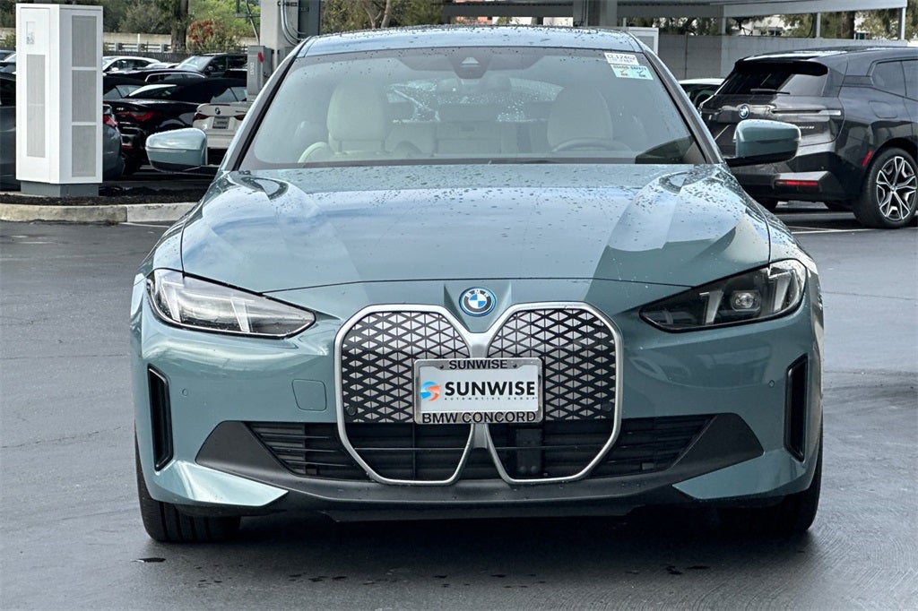 2025 BMW i4 eDrive40