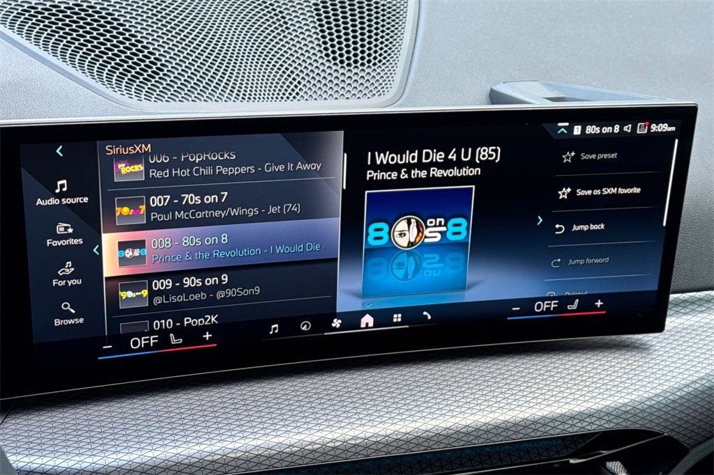 2025 BMW i4 eDrive40