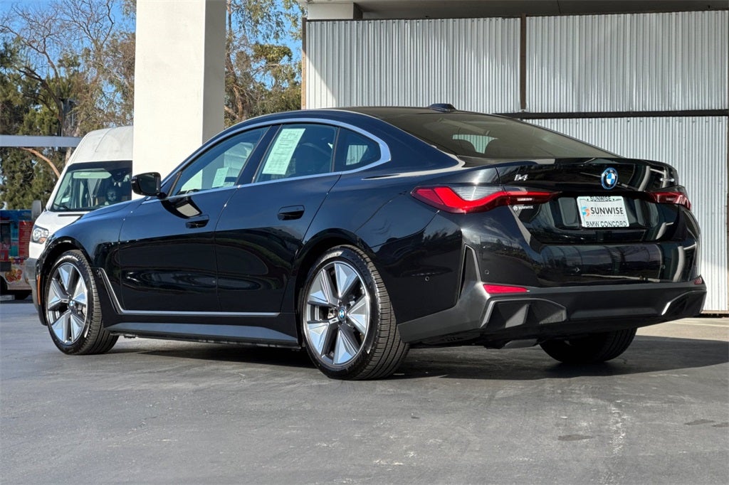 2025 BMW i4 eDrive40