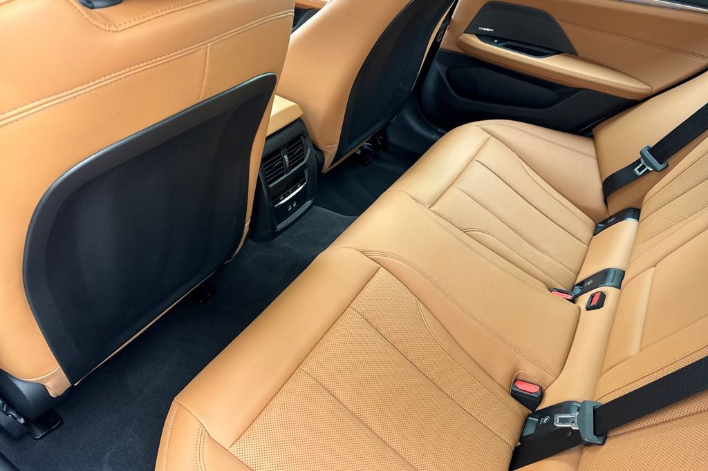 2025 BMW i4 eDrive40