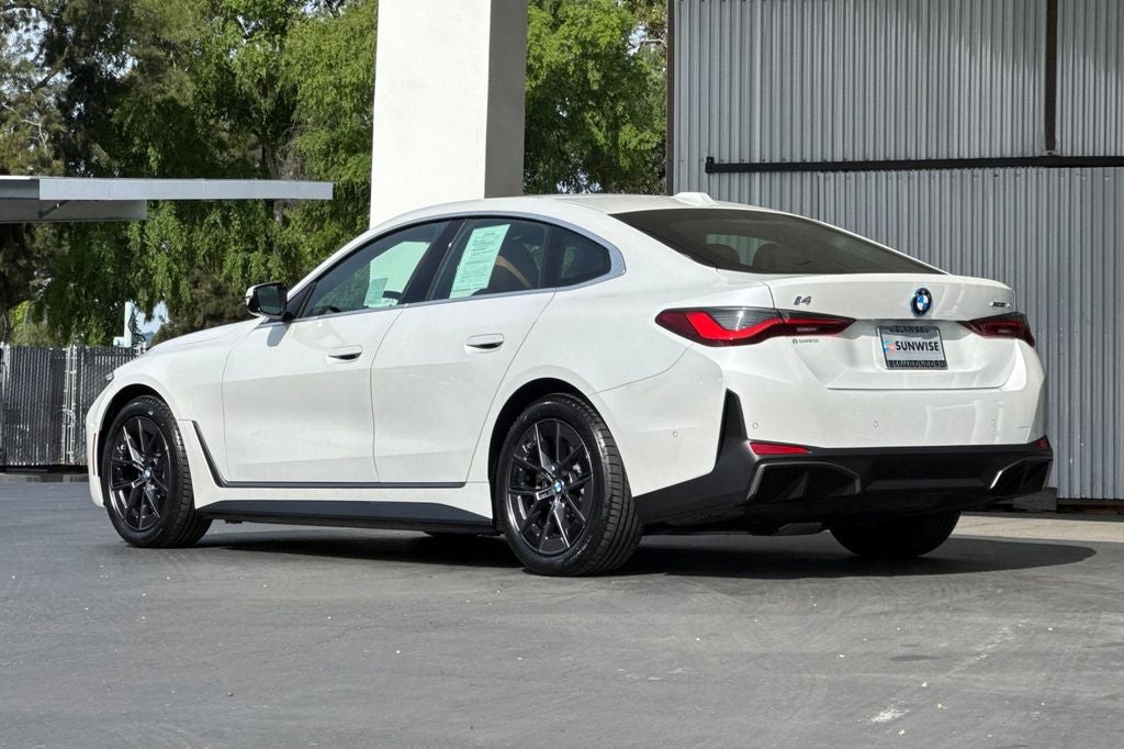 2025 BMW i4 eDrive40
