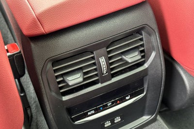 2025 BMW i4 eDrive40