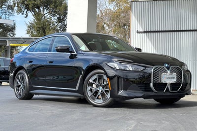 2025 BMW i4 eDrive40