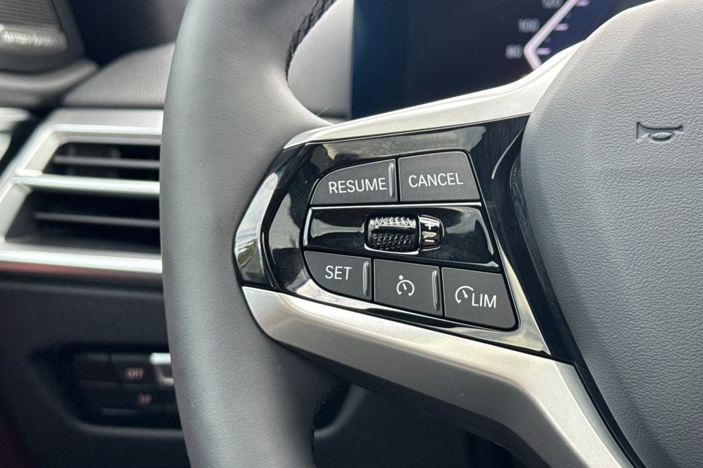 2025 BMW i4 eDrive40