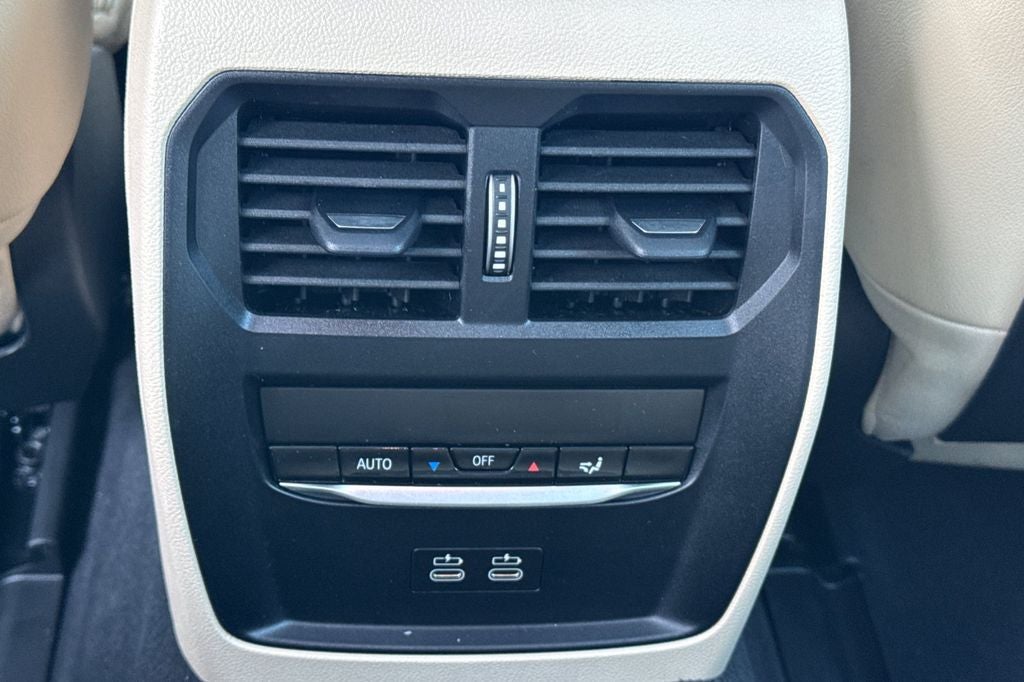 2025 BMW i4 eDrive40