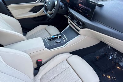 2025 BMW i4 eDrive40