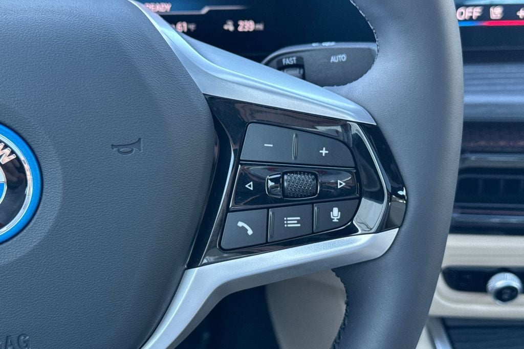 2025 BMW i4 eDrive40