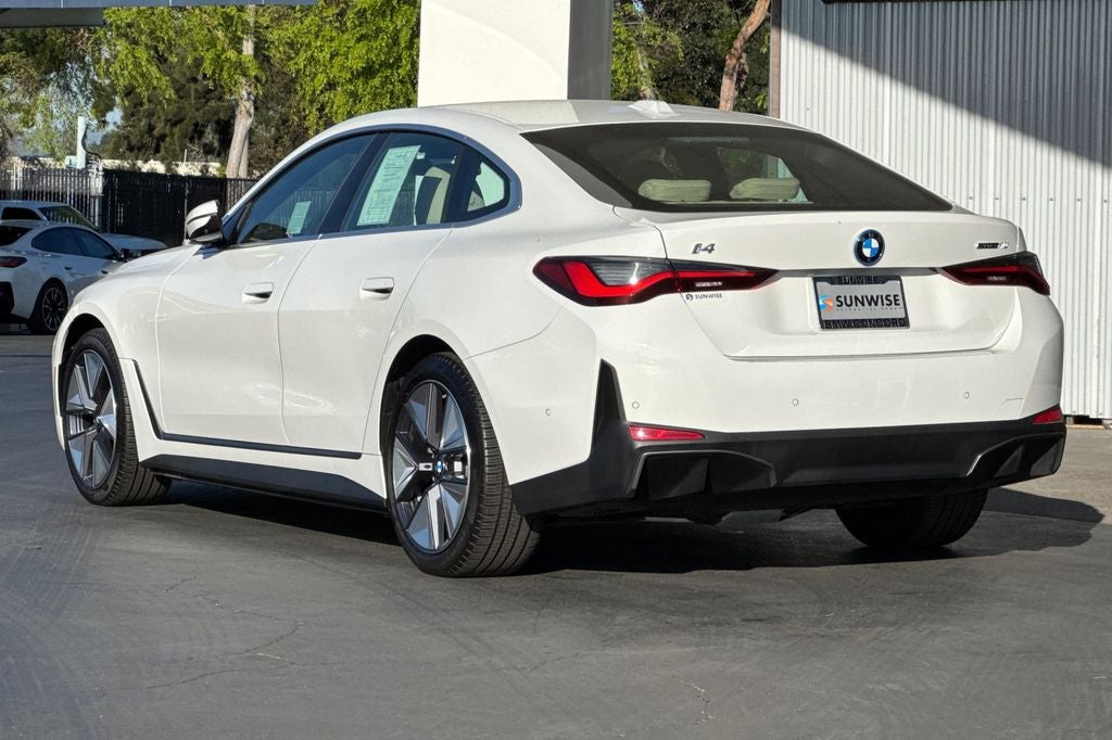 2025 BMW i4 eDrive40