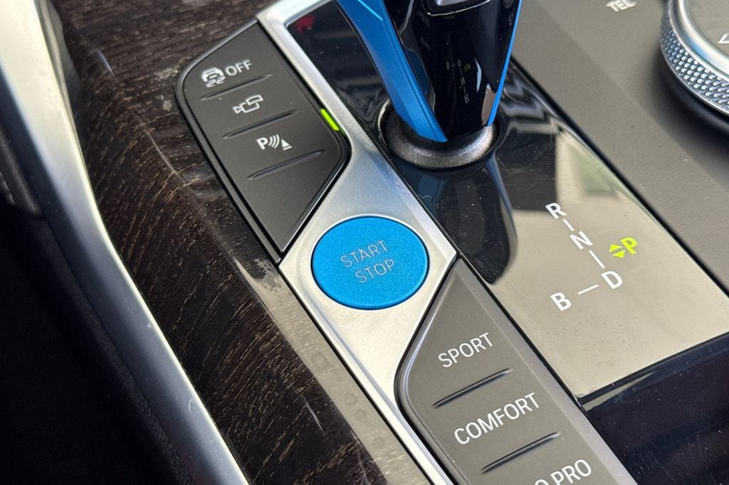 2023 BMW i4 M50
